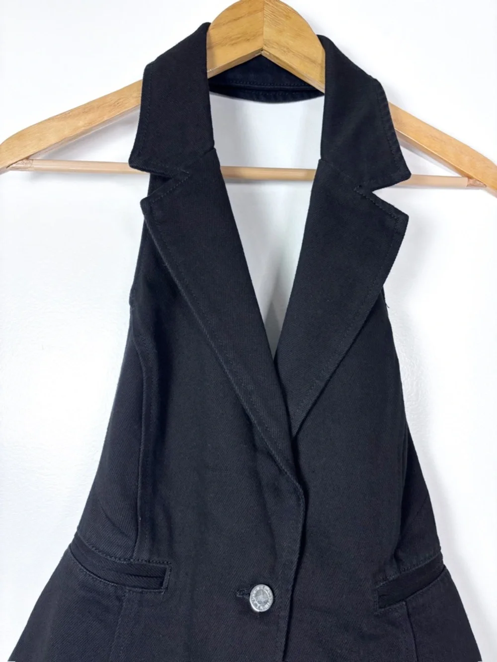 WeWoreWhat Revolve Black Denim Halter Backless Collared Vest Size Small NWT - Picture 4 of 7